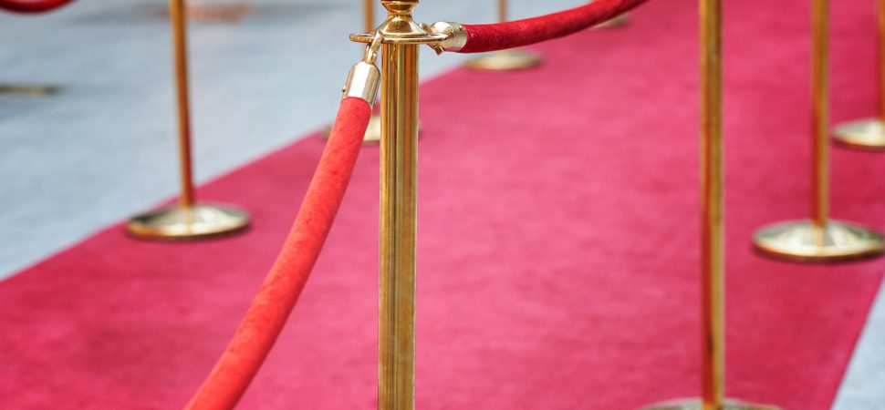 Way to success on the red carpet (Barrier rope)